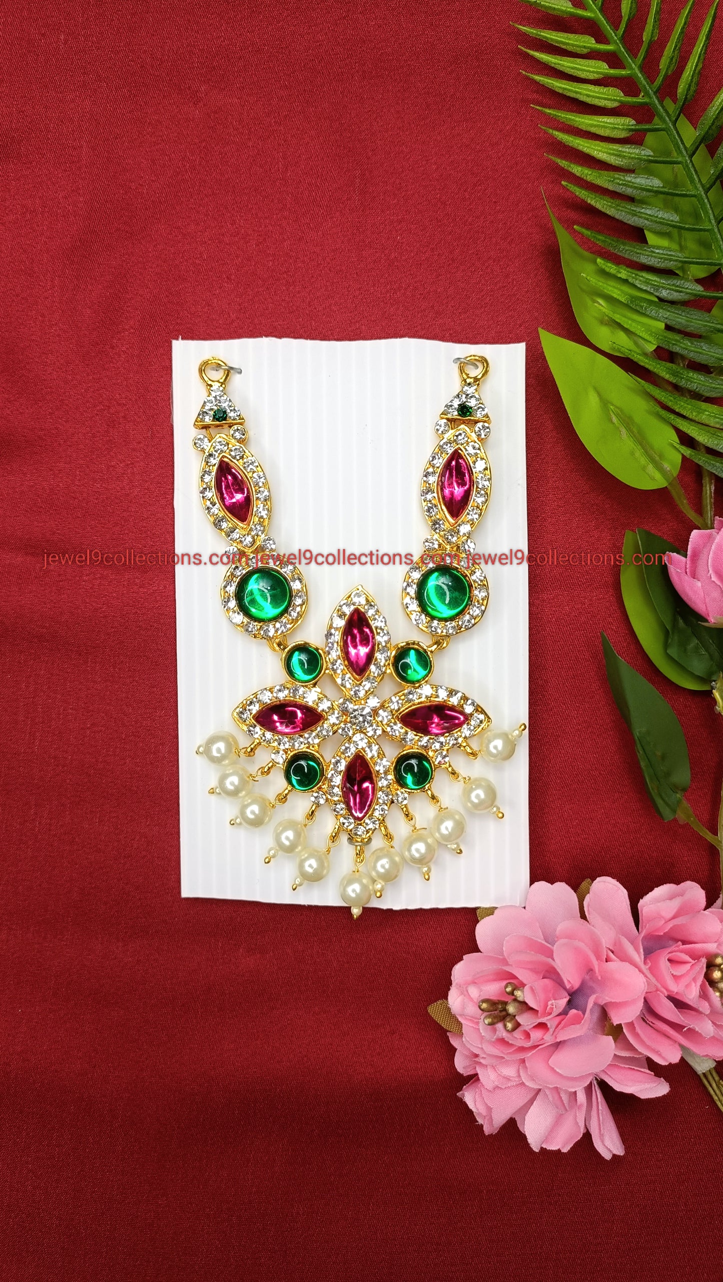 Goddess Lakshmi Elegant Short Necklace