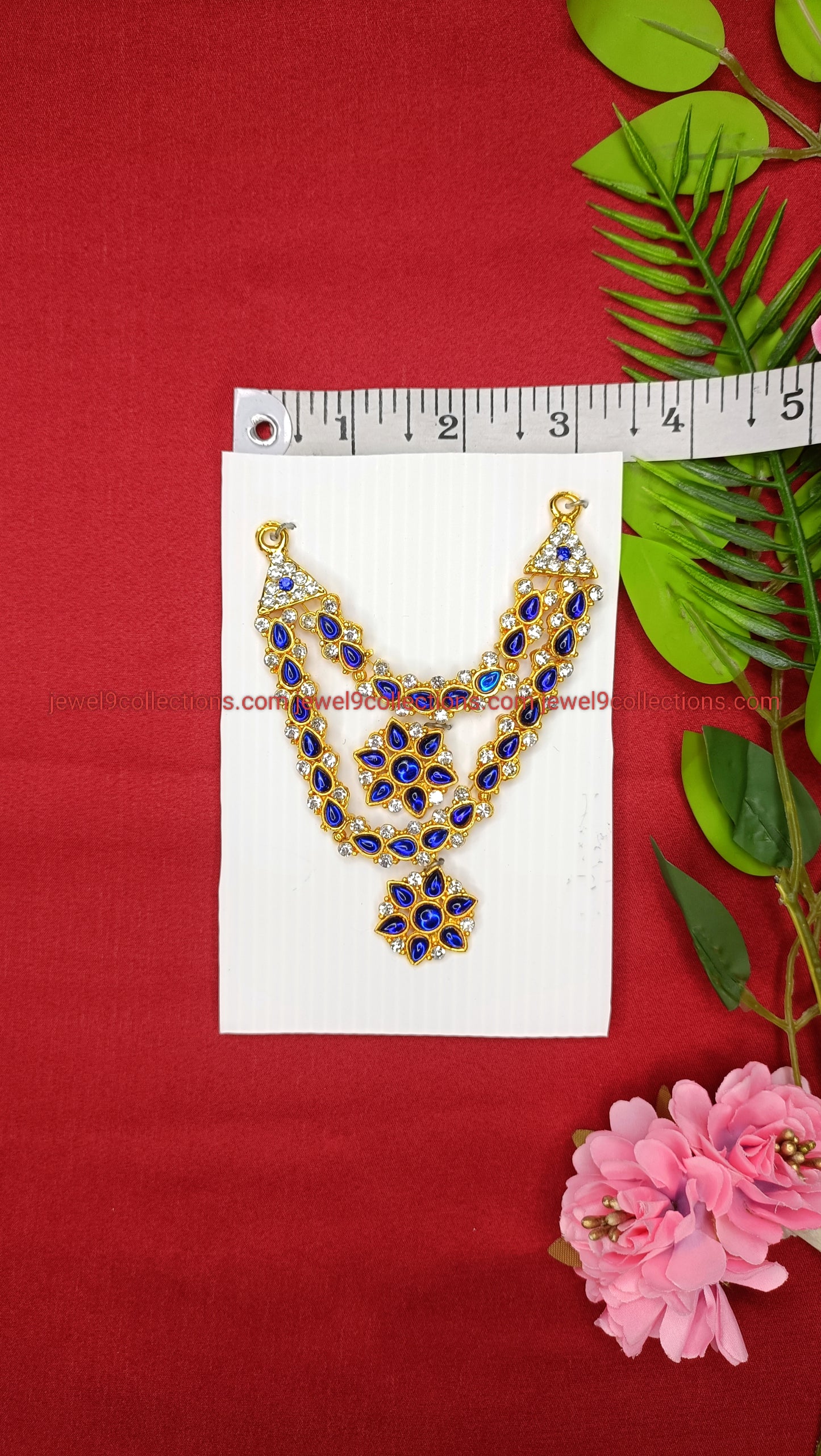 Traditional Short Necklace for Hindu Deity