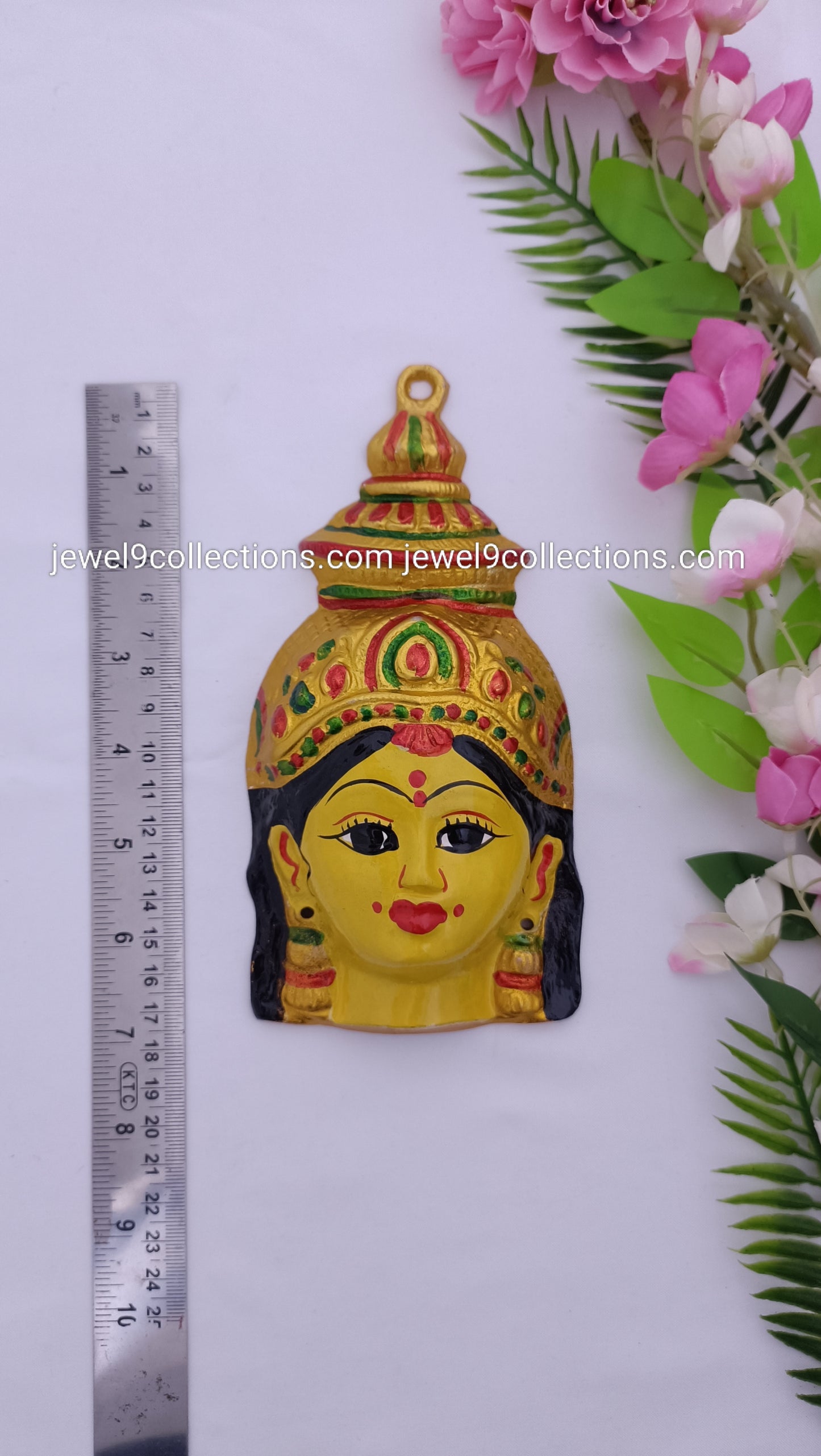 Anugraha Lakshmi Mukhavada Idol