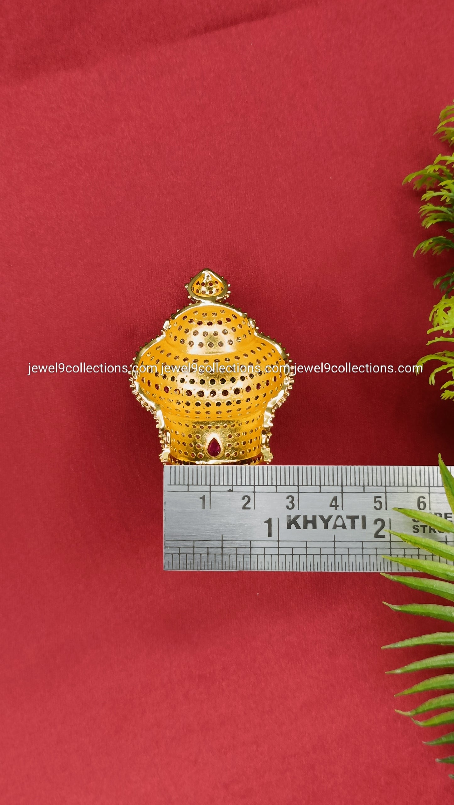 Wiremudi Tirupati Balaji Idols Dimonds crown Kireetam Height 5.5 cm - Wide 2.25 cm