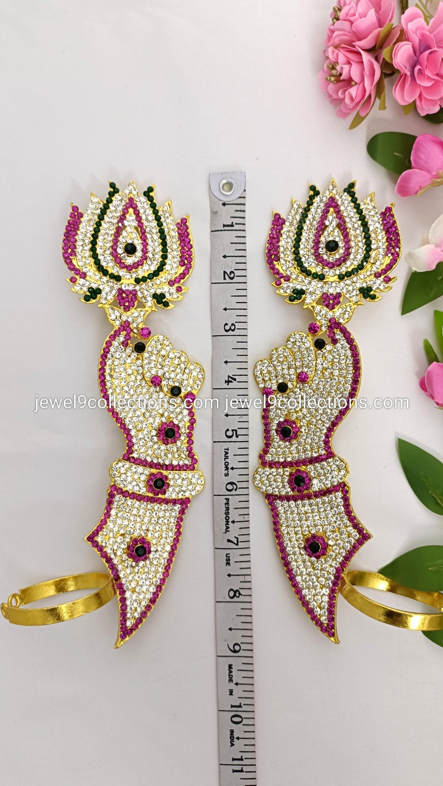 Goddess Lakshmi Traditional Stones Lotus Hands