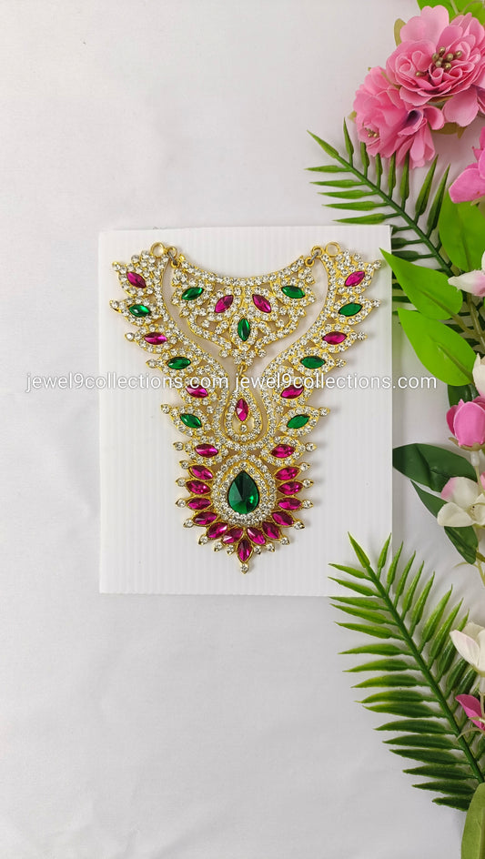 Traditional Goddess short necklace