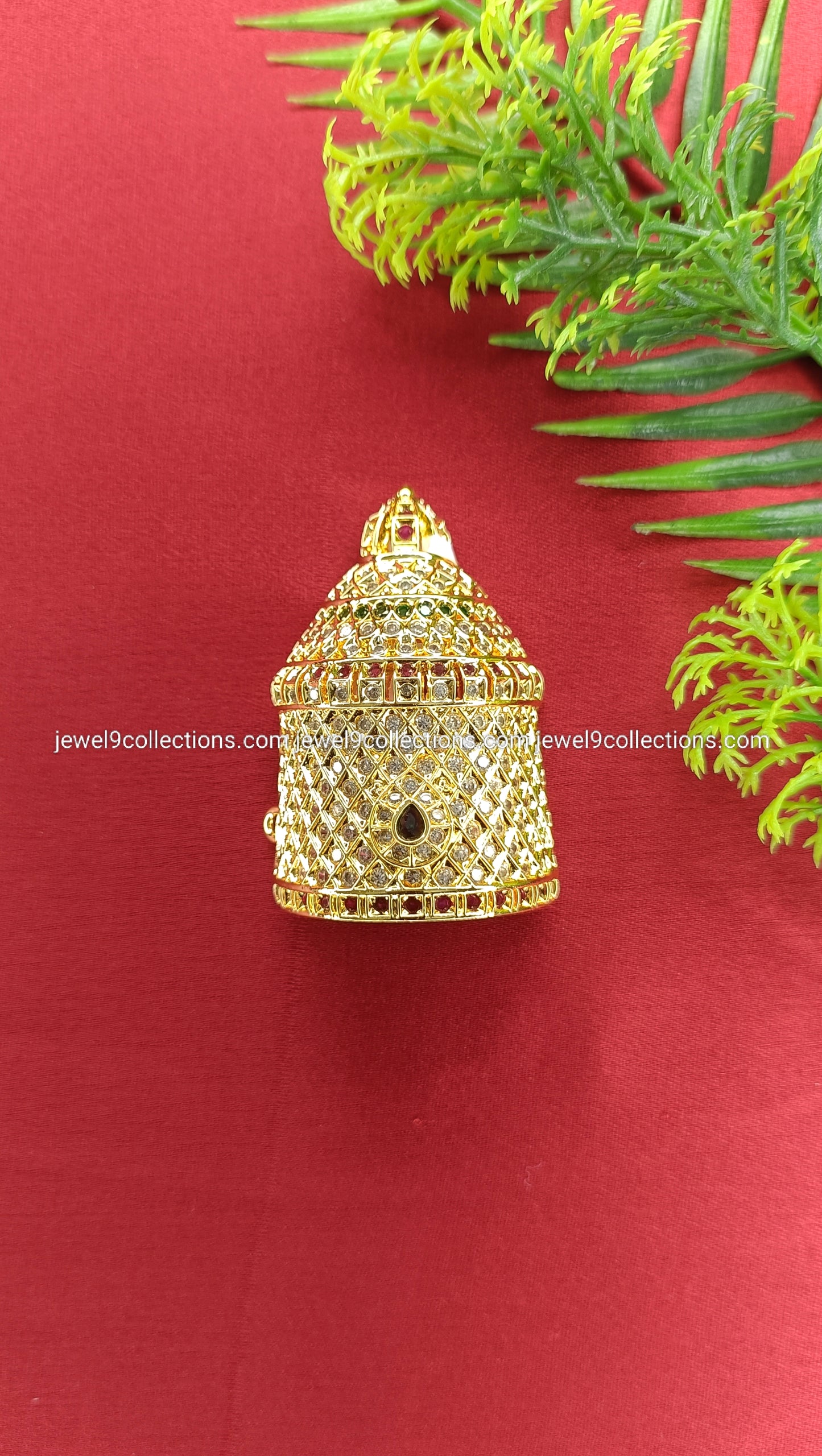 American Diamonds Half crown Height 5 cm - wide 3 cm