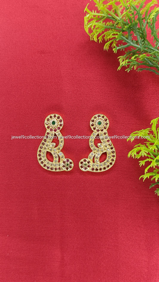 God and goddess Idol Karnapathakam CZ stones Height 3.cm