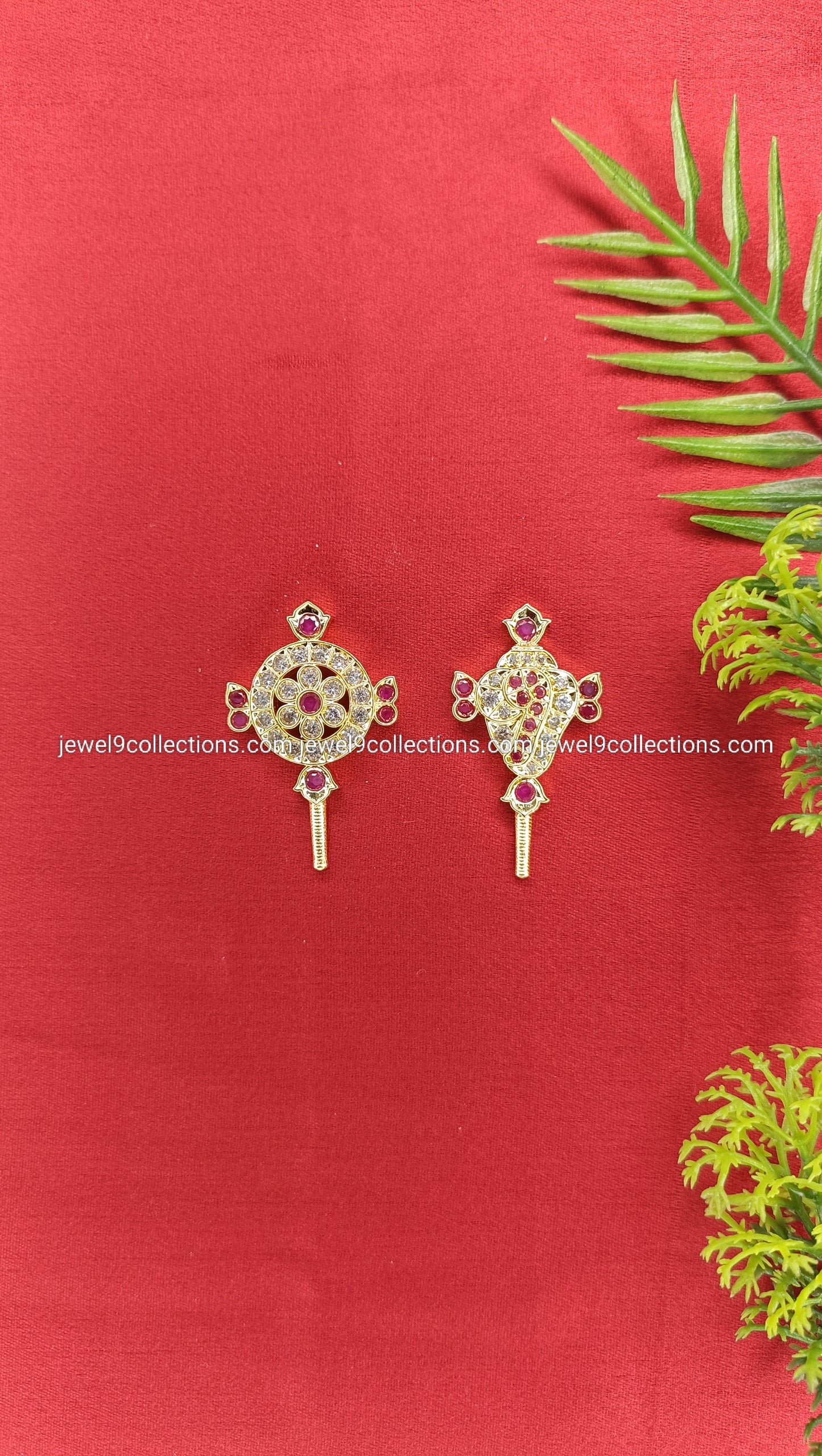 Venkateswara Swamy American diamond shanka Chakram Height 3.cm× Wide 3.cm